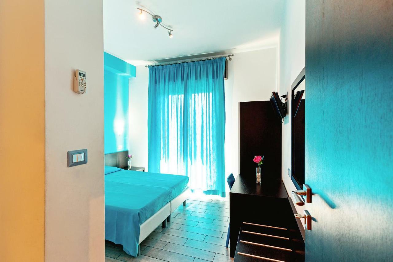 Seaview Terrace Sunny Apartment Giardini Naxos Dış mekan fotoğraf