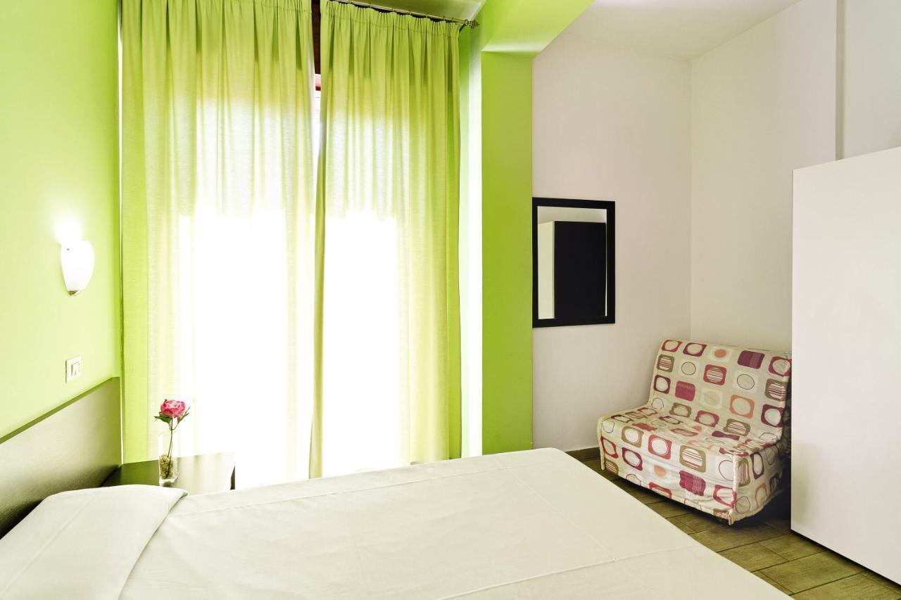 Seaview Terrace Sunny Apartment Giardini Naxos Dış mekan fotoğraf